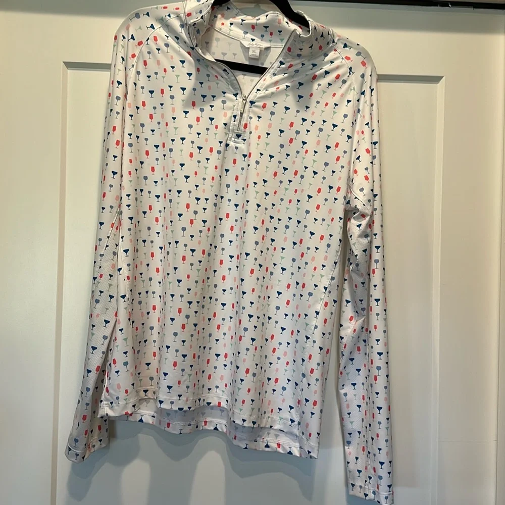 NWOT Lady Hagen Adventure Shirt -Fun Drinks 🍷🍸 XL - Picture 2 of 6